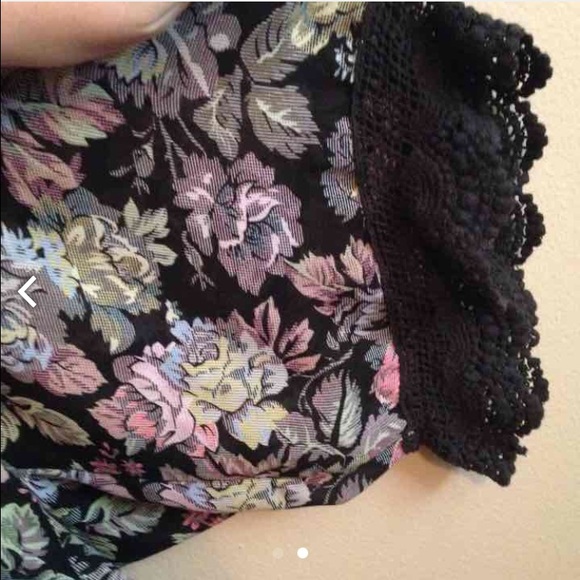 Kimono - Picture 2 of 2