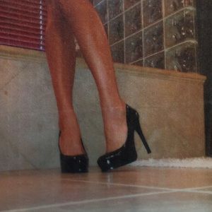 Kelsie Platform Pumps