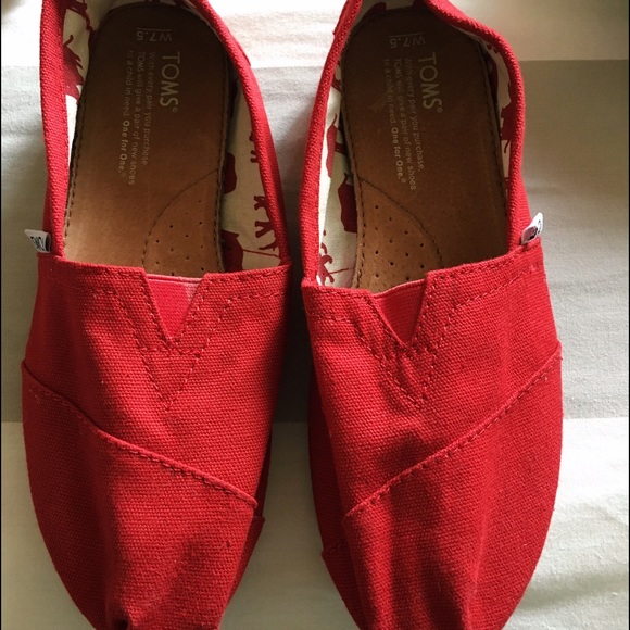 Red Toms