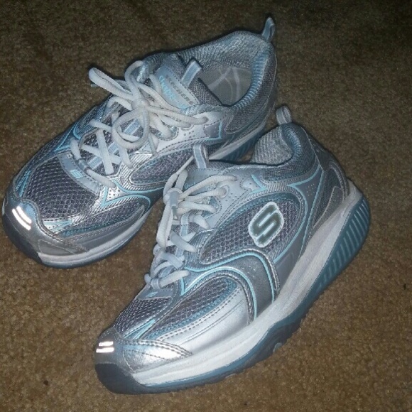 Sketchers shape ups women 6.5