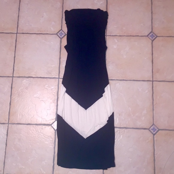 Coveted Clothing Strapless Chevron Maxi Fress