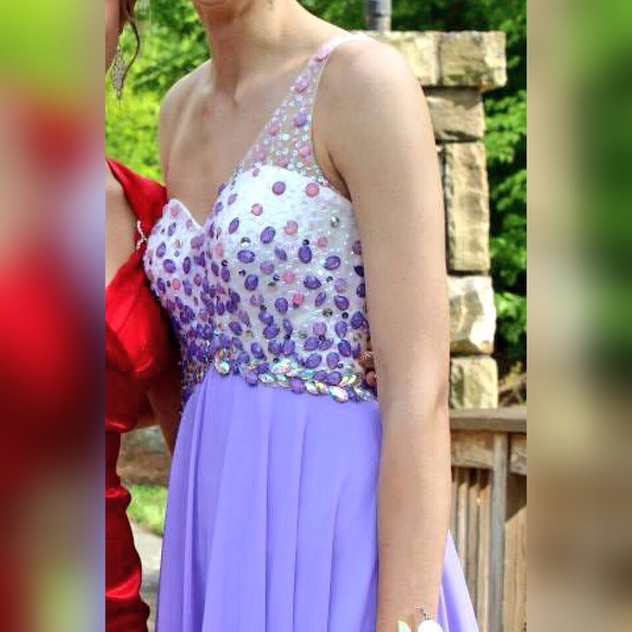 Prom Dress - Picture 2 of 4