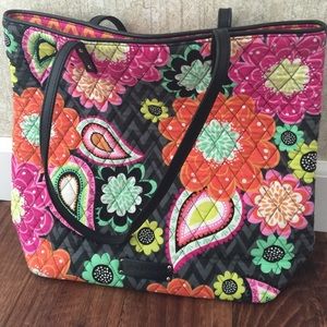 Vera Bradley Tote