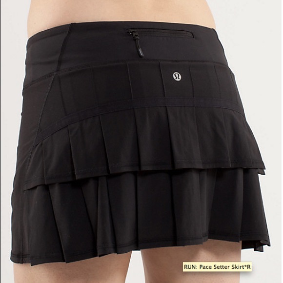 Lululemon pace setter skirt