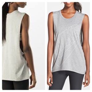 NIKE Signal Muscle Tank