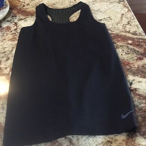 Nike Pro tank