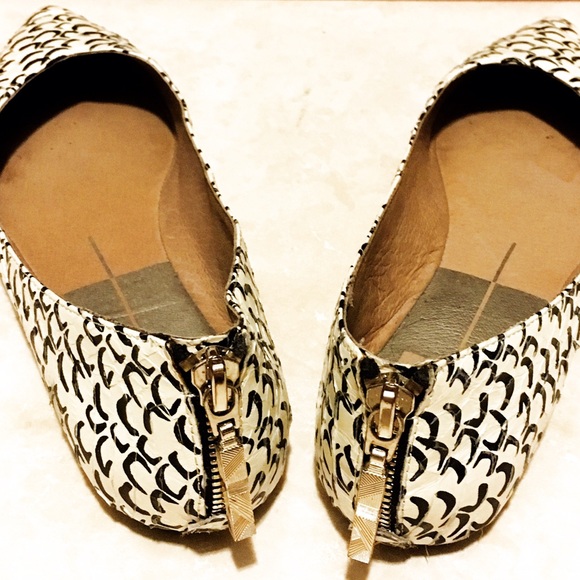 D O L C E  V I T A  B&W Flats - Picture 2 of 2