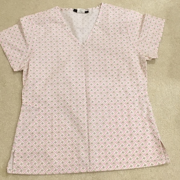 Los Angeles rose scrub top small