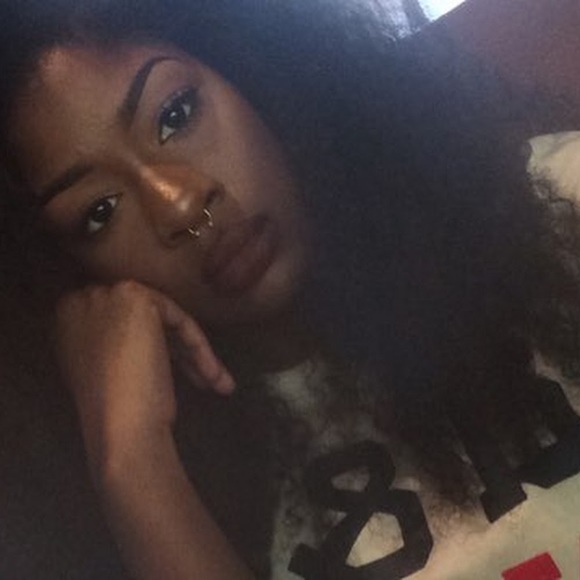 Meet your Posher, Tara