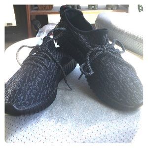 hold for David and Jen yeezy 350 Boost size 6