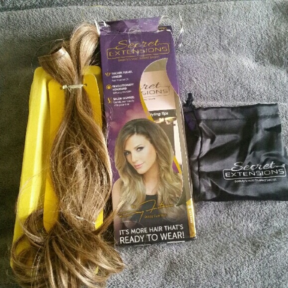 Daisy Fuentes Extensions