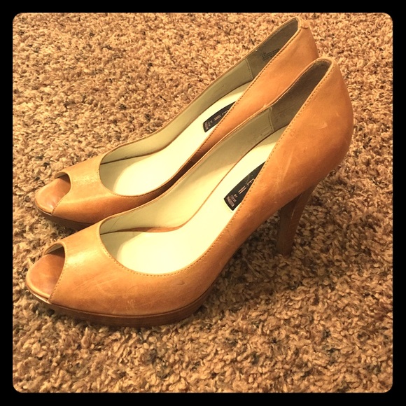 Genuine Learher Steve Madden Heels