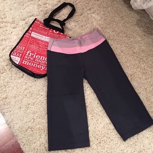 Lululemon Astro crops knee length