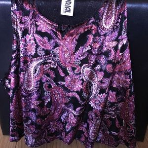 SOLD! Paisley velvet and mesh tank. Size m/l.