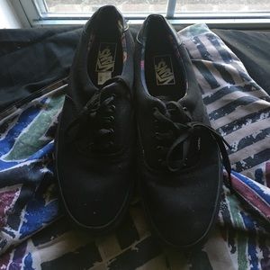Black Vans Size 10