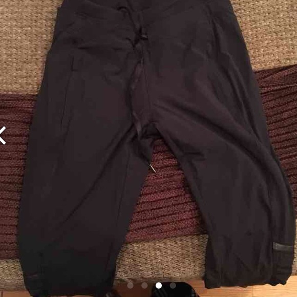 Lululemon Runderful pants - Picture 3 of 4