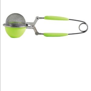 Meet your Posher, Ivette