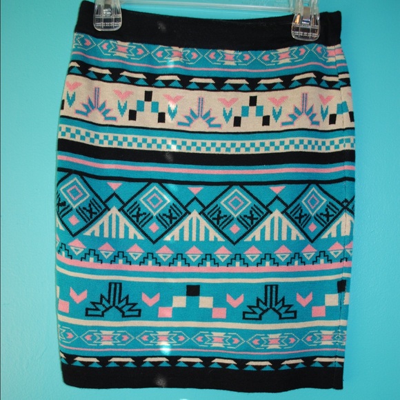 Aztec print, bandage style skirt