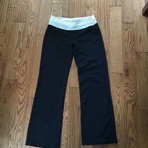 Lululemon athletica astro yoga pant.