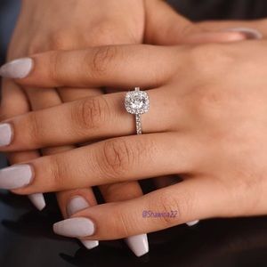 ✨Gorgeous CZ Engagement Ring