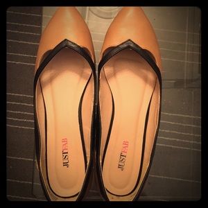 Nude flats