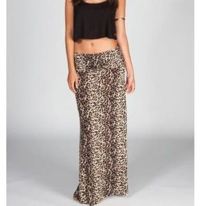 Loveappella Leopard Print Maxi Skirt