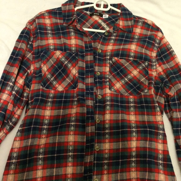 Flannel button down - Picture 2 of 4