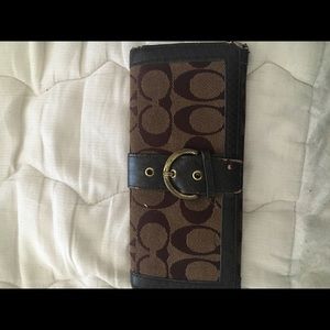 Very loves Coach wallet