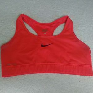 Nike Pro Dri-Fit Sports Bra