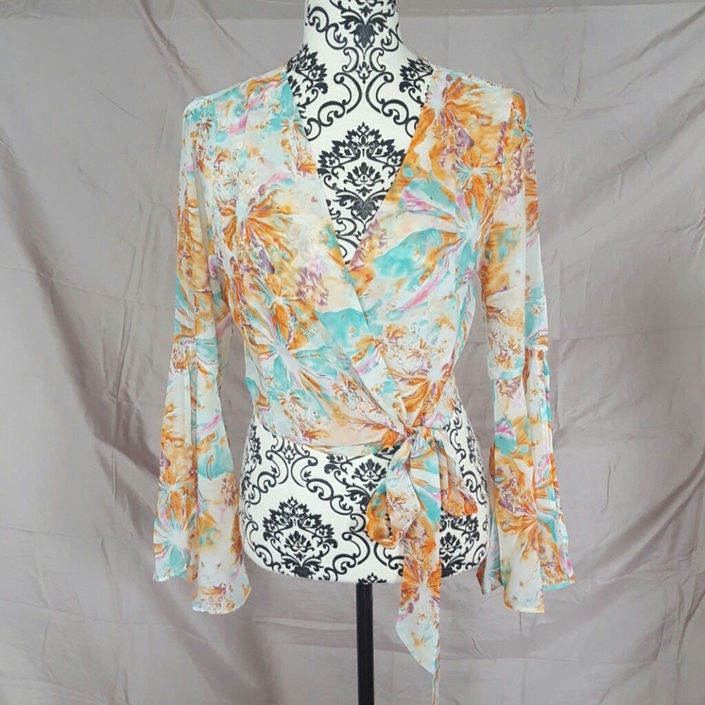 HP Floral Bell Sleeve Boho Top - Picture 4 of 4