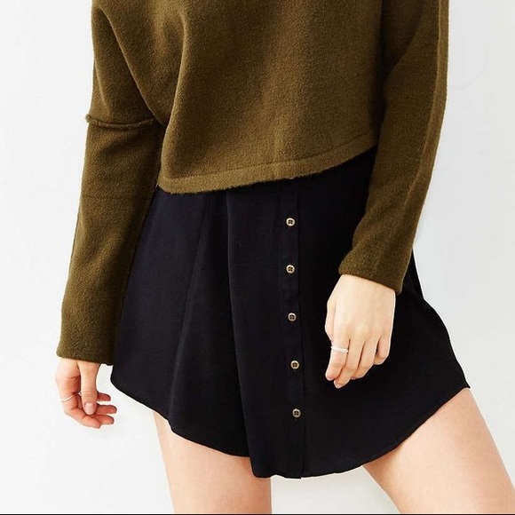 Kimchi Blue Button-Front Skater Skirt