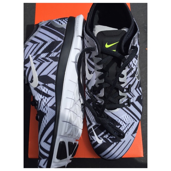 💥LAST PAIR💥  Nike Free 5.0 TR Fit 8.5 - Picture 3 of 3