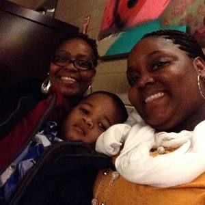 Meet your Posher, Kanesha