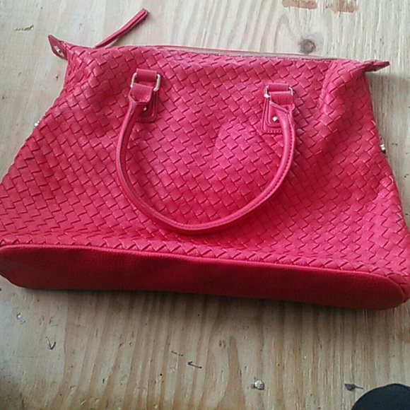 Purse - Picture 2 of 3