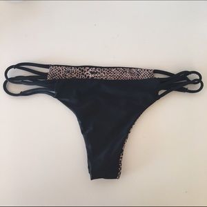 Acacia bikini bottoms