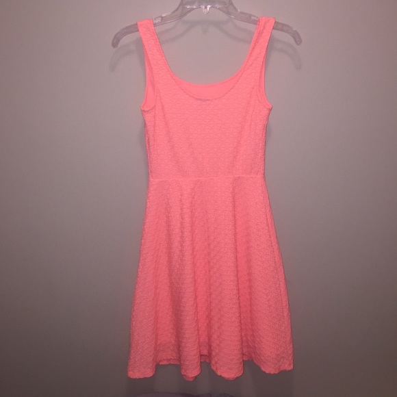 Summer/Spring Dress - Picture 2 of 3