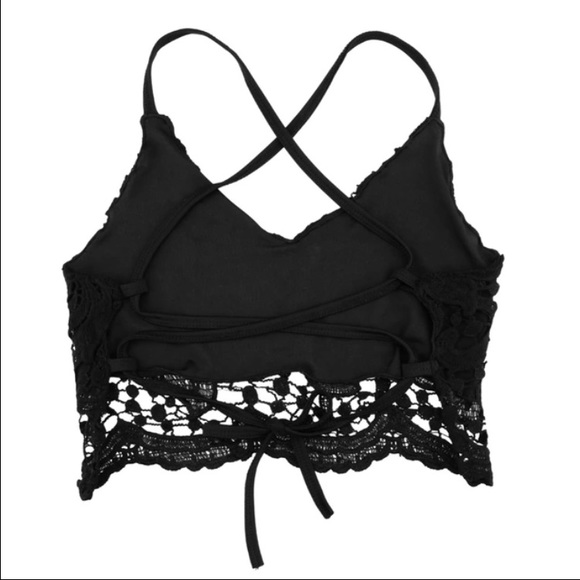 Beautiful white lace open back top - Picture 2 of 2