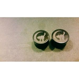 Cat on the moon plugs gauges