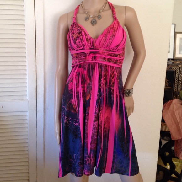 NWOT-PINK HALTER DRESS - Picture 1 of 3
