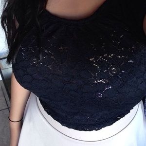 black crop top