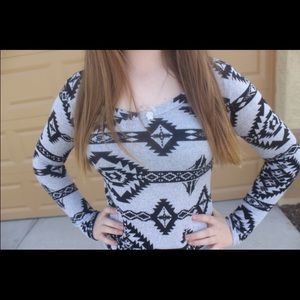 A Aztec long sleeve tee