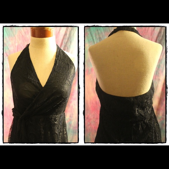 Black lace faux wrap halter slit maxi dress - Picture 3 of 3