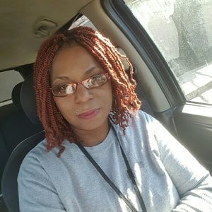 Meet your Posher, Tina