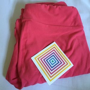 Brand new with tag Lularoe OS pink leggings