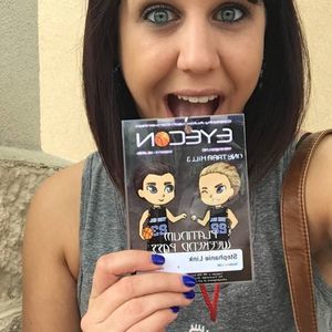 Meet your Posher, Stephanie