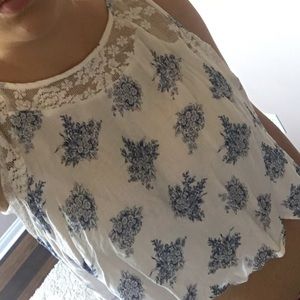 Blue floral print white lace crop top
