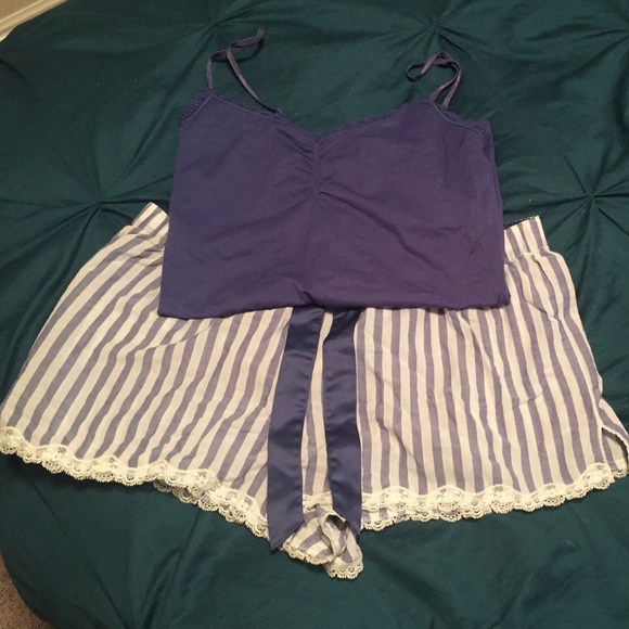 Worn once VS matching tank and sleep shorts