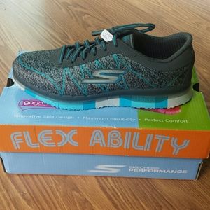 Go flex walk skechers