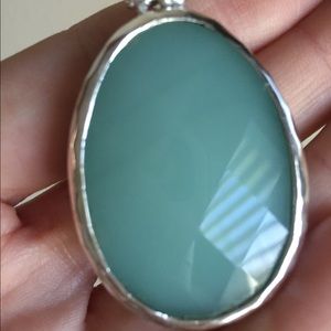 Authentic Stella & Dot pendant necklace