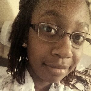 Meet your Posher, Candace